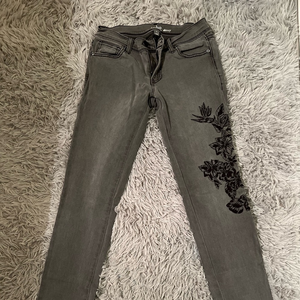 Soho Flower Patterned Gray Jeans
